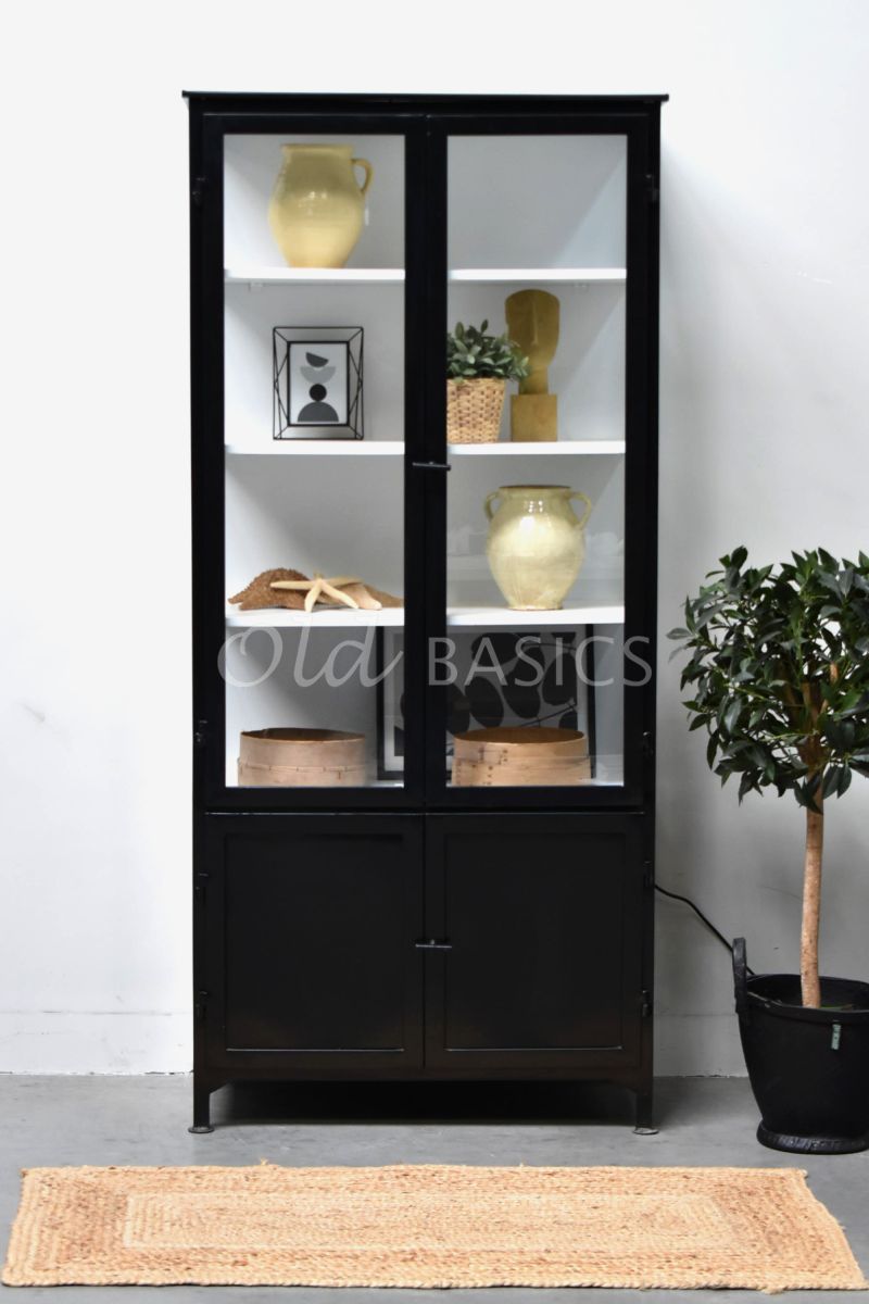 Detail van Apothekerskast Ivar LED NB, zwart, materiaal staal